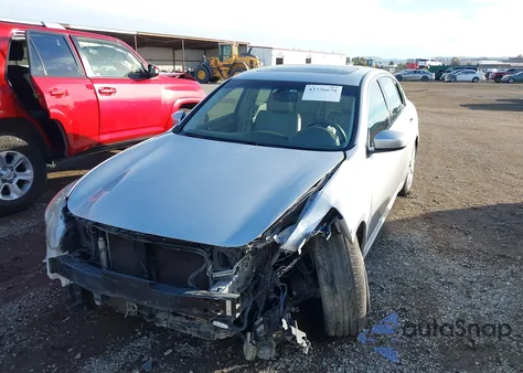 2011 Infiniti G37 Journey z USA, uszkodzony, nr VIN JN1CV6AP9BM301006